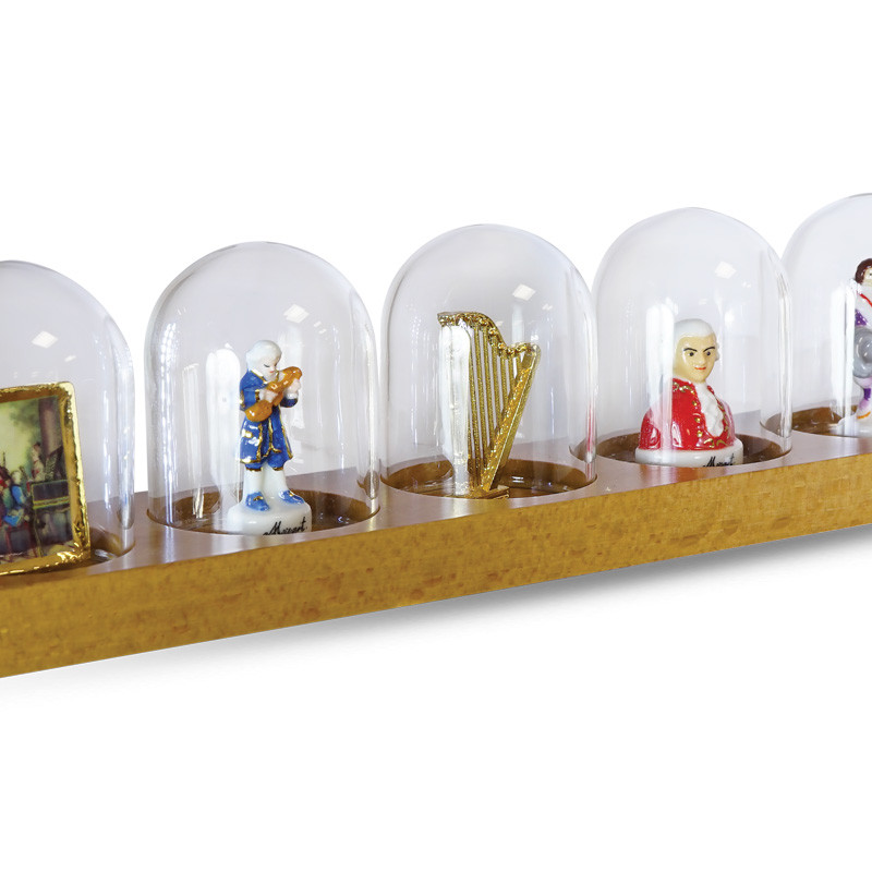 Prime, créateur de fèves pour l'Épiphanie Présentoir Duomo Bois Prime, créateur de fèves pour l'Épiphanie Présentoir Duomo Bois