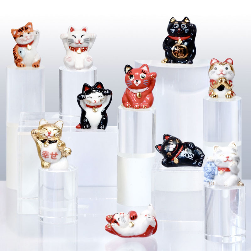 Maneki Neko Chat Porte Bonheur Serie 10 Feves En Porcelaine Prime